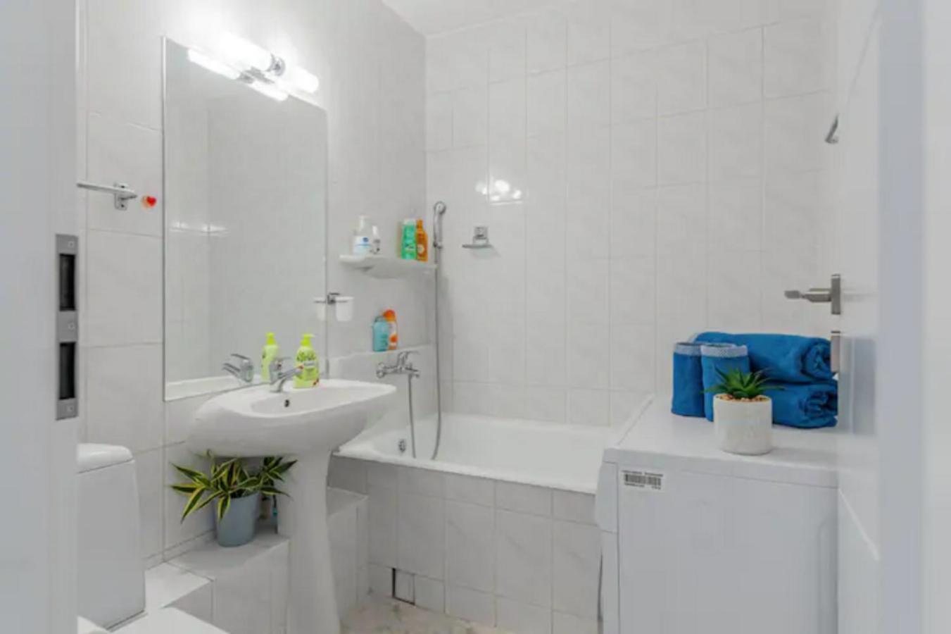 Cosy & Chic Studio Close By Victoria Square Bukareszt Zewnętrze zdjęcie